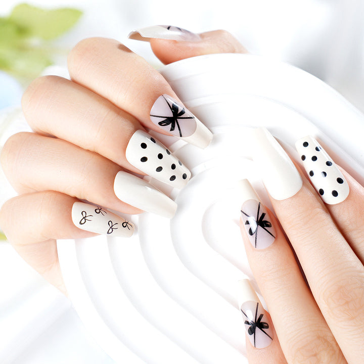 Elegant Press-On Nail Art Set Bowlift