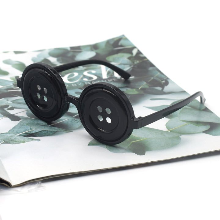 Unique Button-Design Eyewear Bowlift