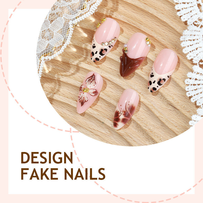 Creative Nail Design Set with Elegant Accents Bowlift