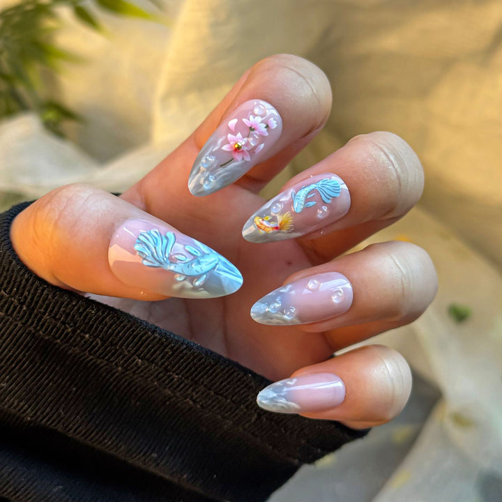 Artistic Floral-Design Press-On Nail Set Bowlift