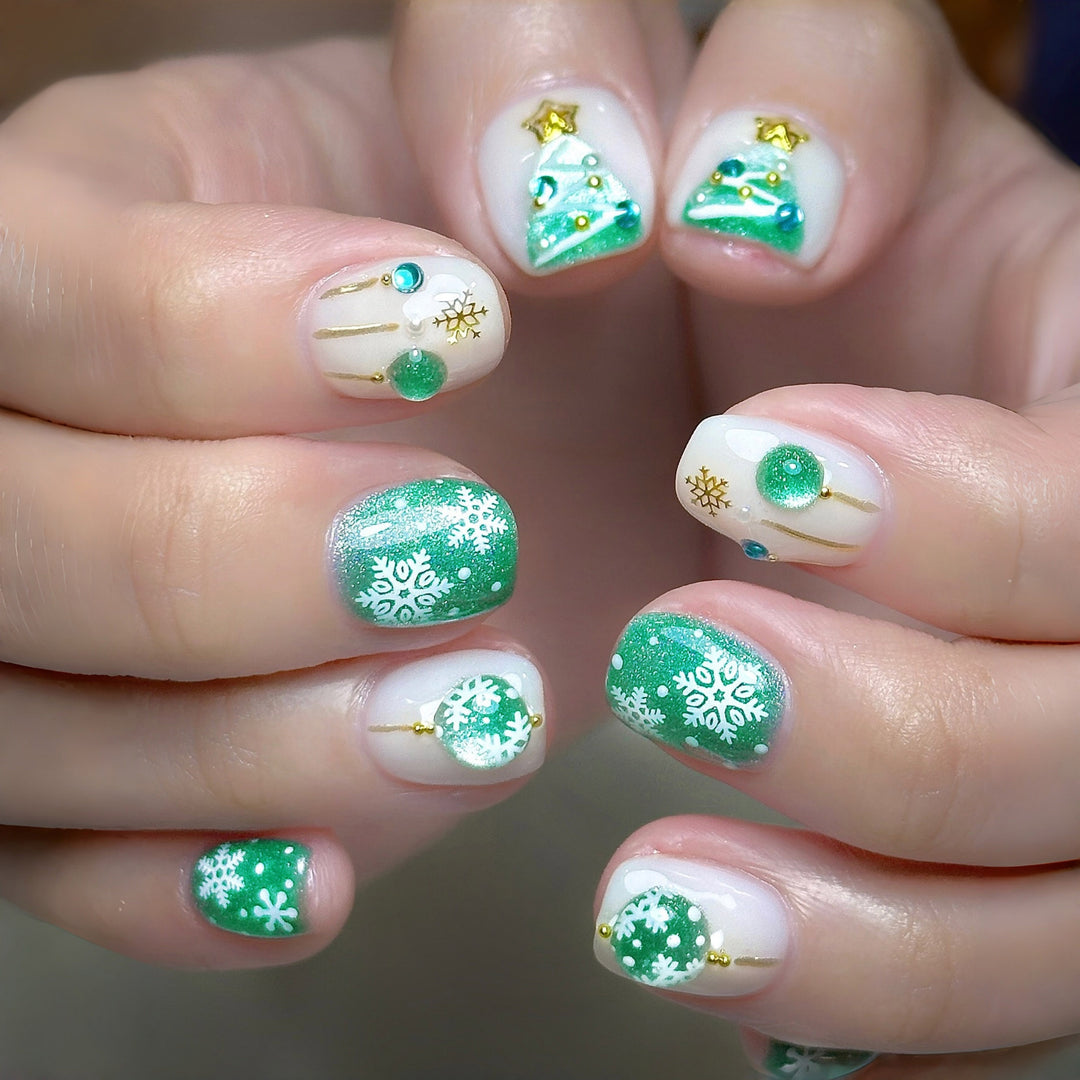 Artificial nail set with festive Christmas motifs Bowlift