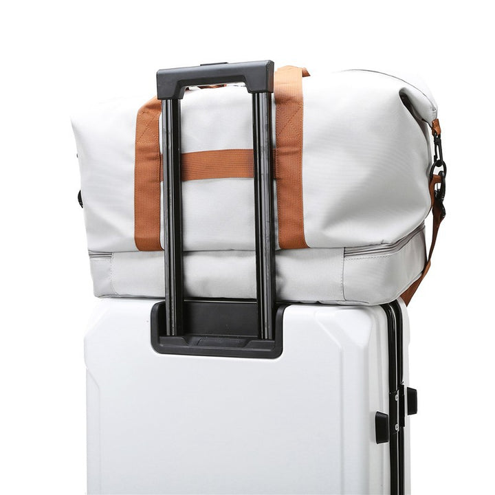 Sporty Duffel Bag With Reinforced Bottom Bowlift
