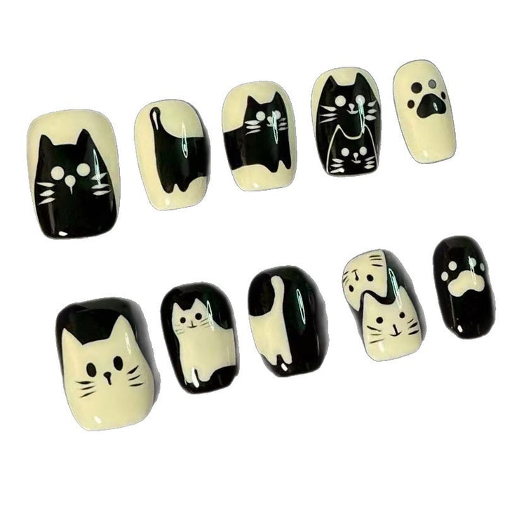 Playful Cat-Themed Press-On Nail Art Bowlift