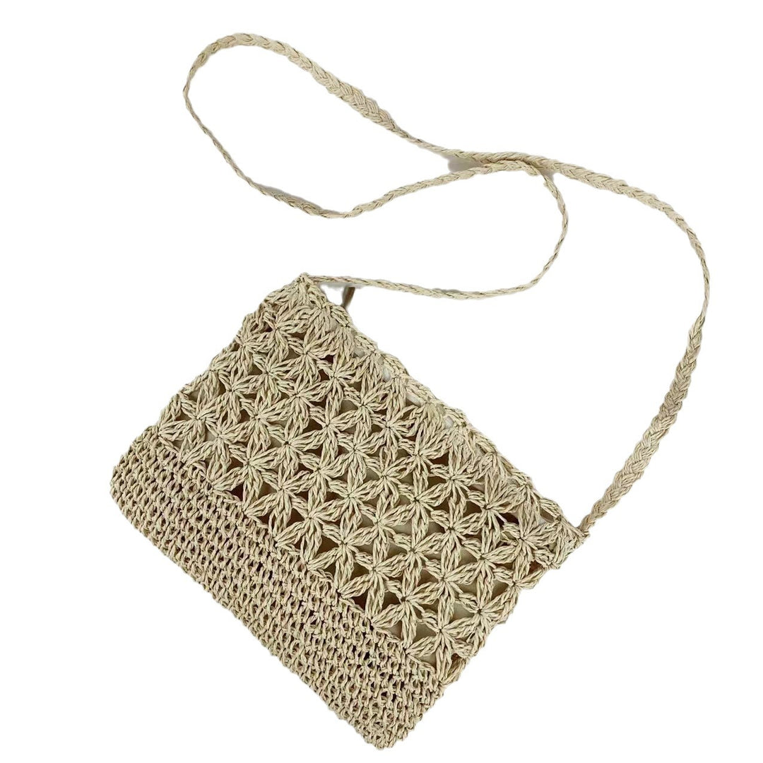 Macramé Shoulder Bag with Floral Pattern Bowlift