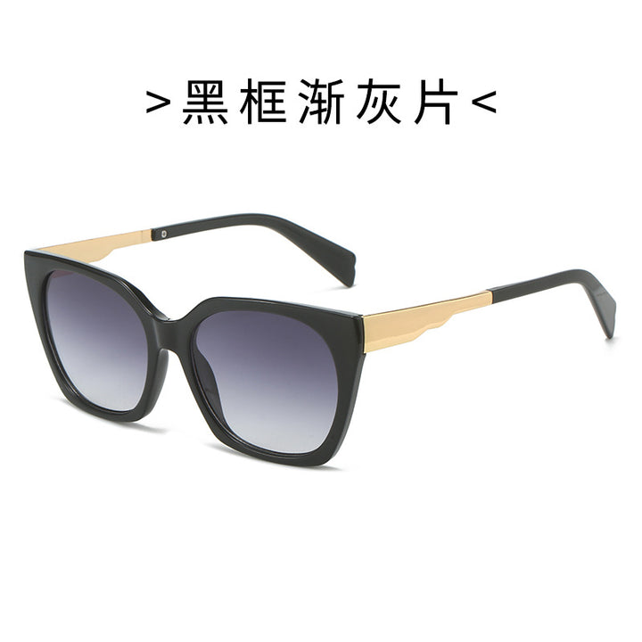 Women's oversized sunglasses with elegant transparent frame and golden accents Bowlift