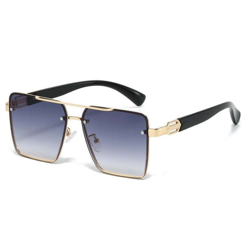 Women square sunglasses with elegant metal frame Bowlift