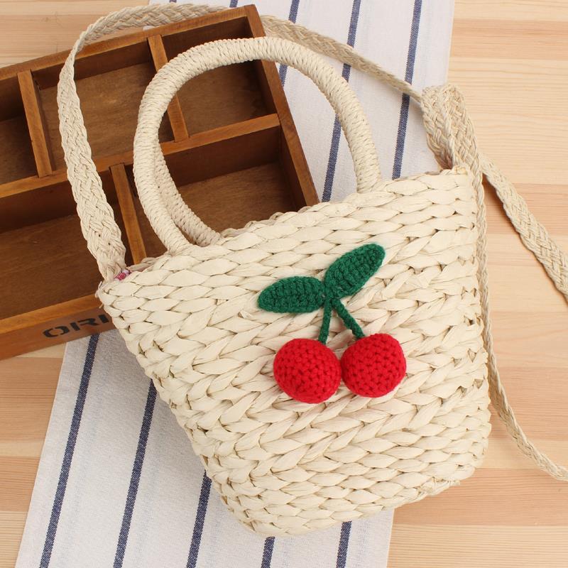 Basket bag with crocheted cherry design Bowlift