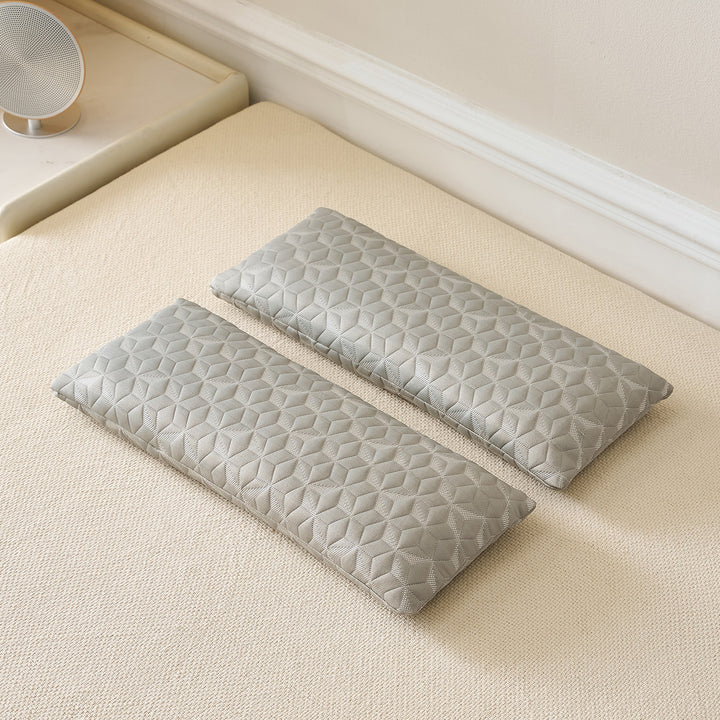 Long-format neck support pillow with breathable cover Bowlift