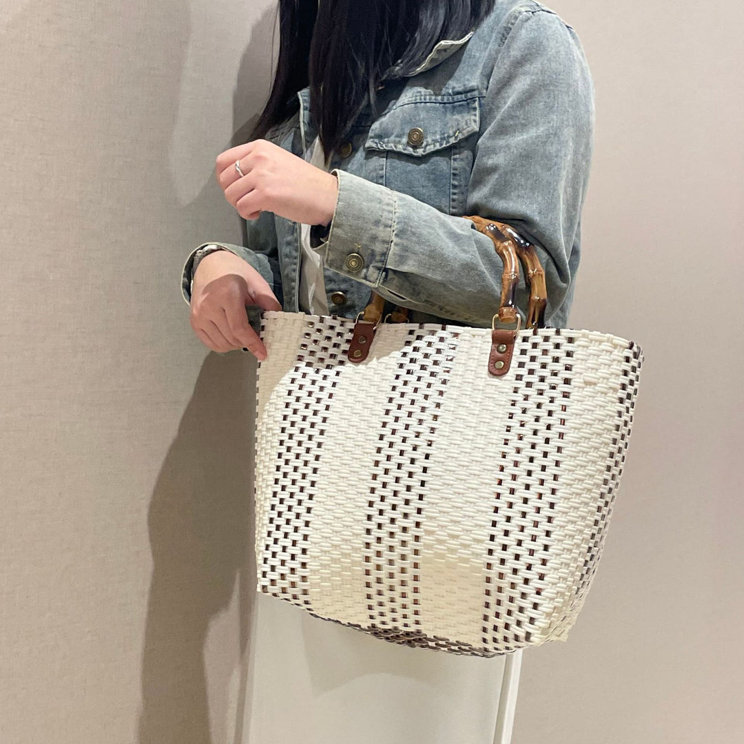 Designer Handbag Bowlift
