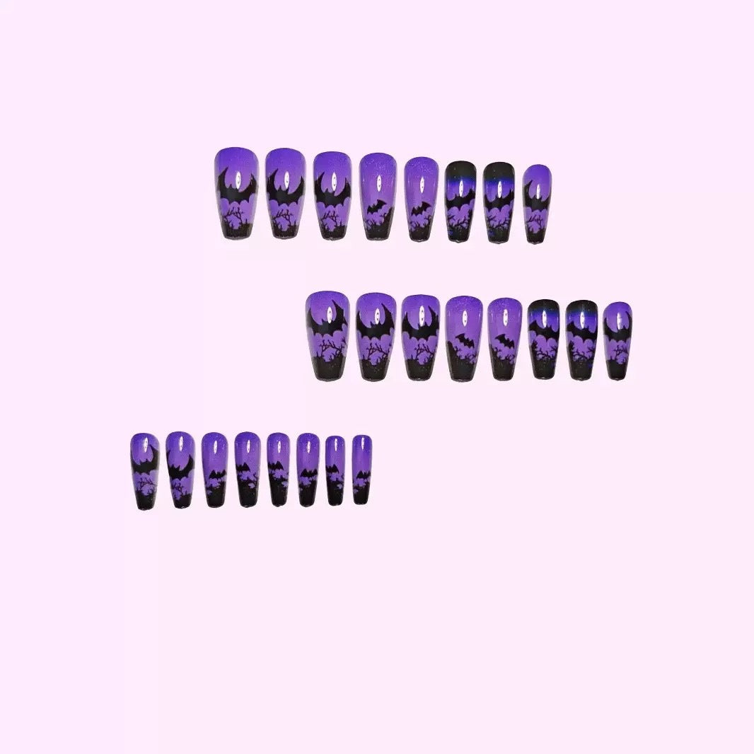 Acrylic nail set with Halloween motif Bowlift