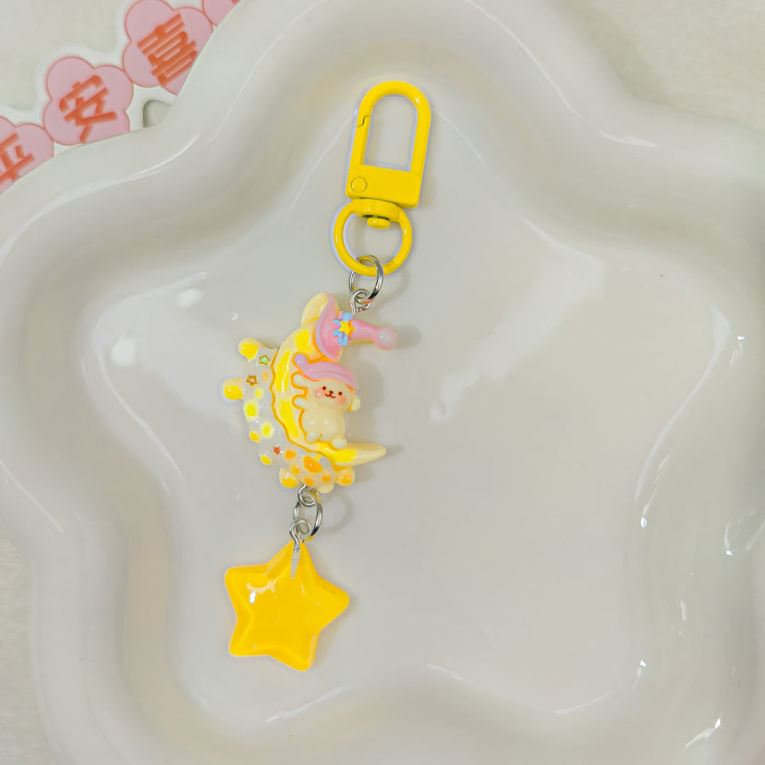 Keychain with Sweet Pendant Bowlift