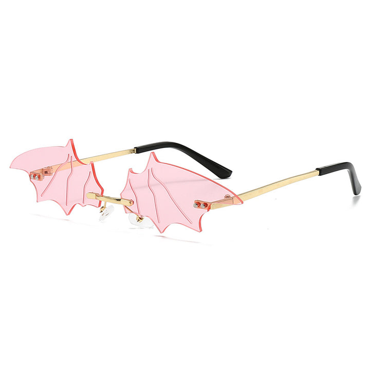 Women's creative and eye-catching sunglasses with bat design Bowlift