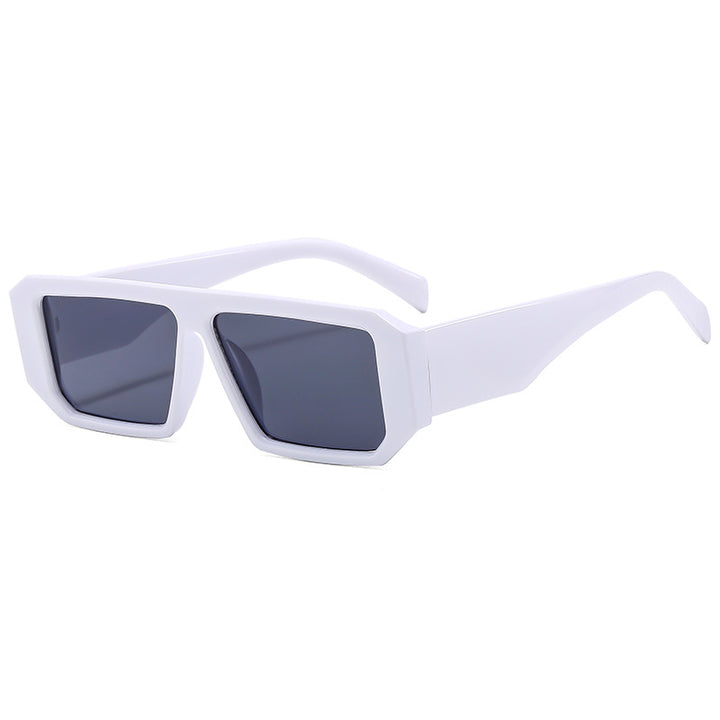 Women's fashionable sunglasses in striking geometric design Bowlift