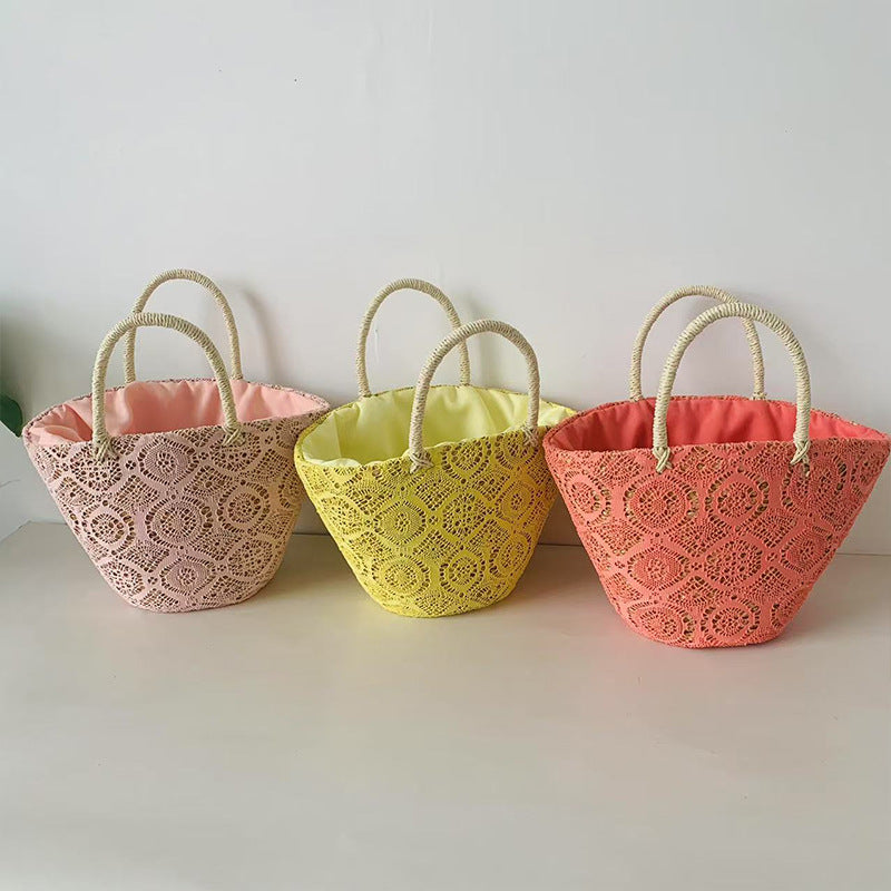 Basket bag with elegant, woven design Bowlift