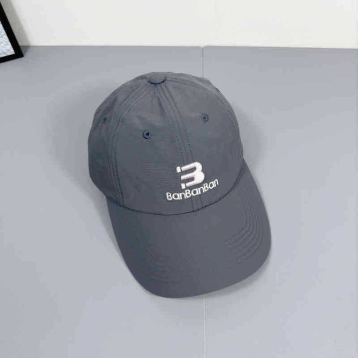 Unisex Adjustable Logo Cap Bowlift