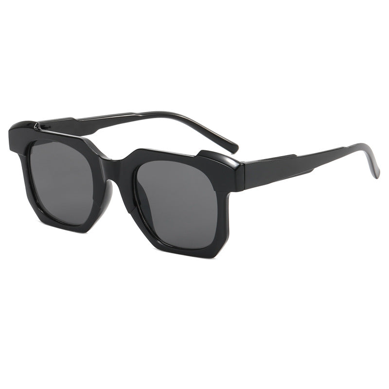 Women's stylish sunglasses in innovative hexagon design Bowlift