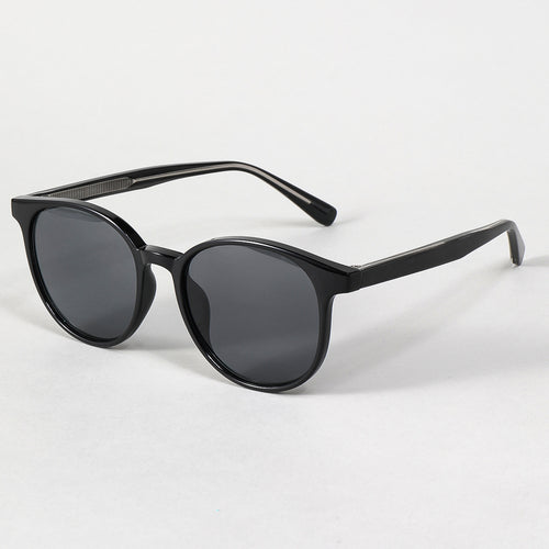 Women's fashionable sunglasses in an elegant, round design with UV protection Bowlift