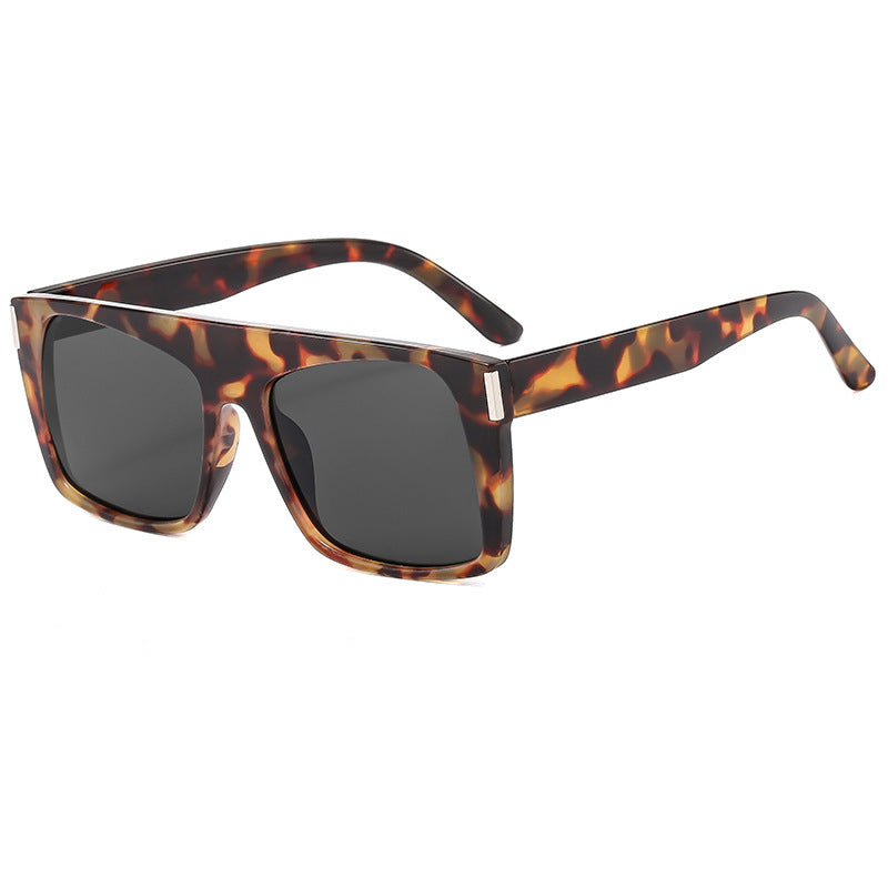 Women's Oversized Sunglasses with Protective Lenses and Trendy Frame Bowlift