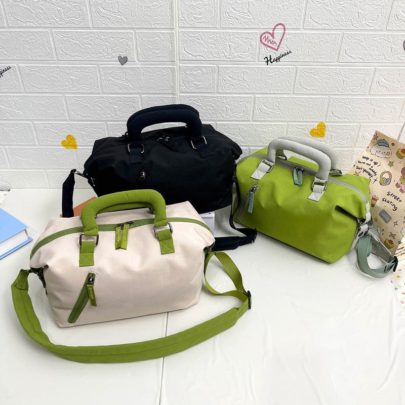 Sporty Tote Bag with Multifunctional Carrying System Bowlift