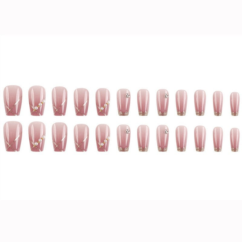 Artificial nails with heart design Bowlift
