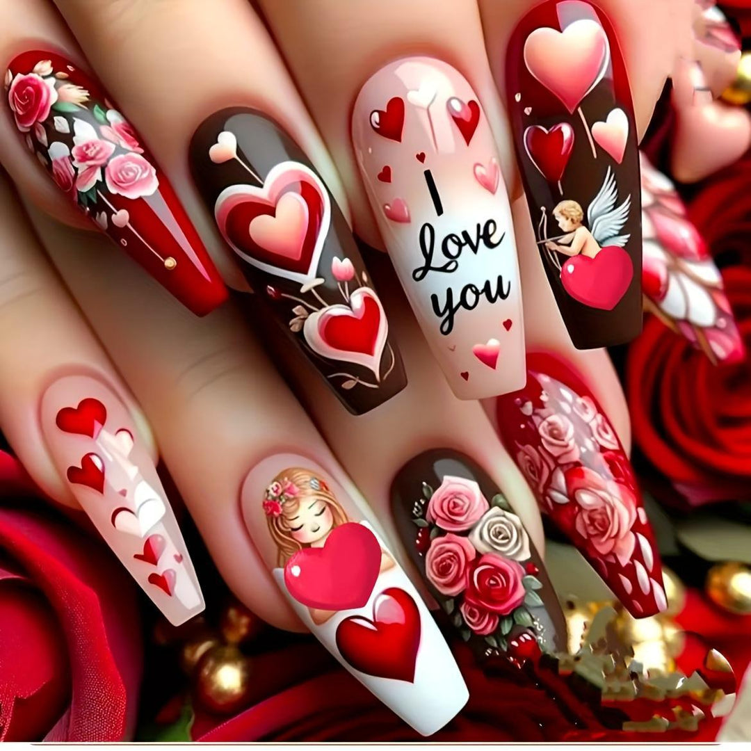 Artificial Nails in Romantic Heart Design Bowlift