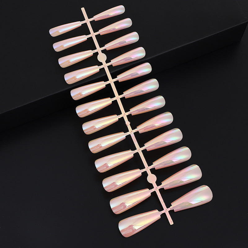 Artifical nails in modern holographic design Bowlift
