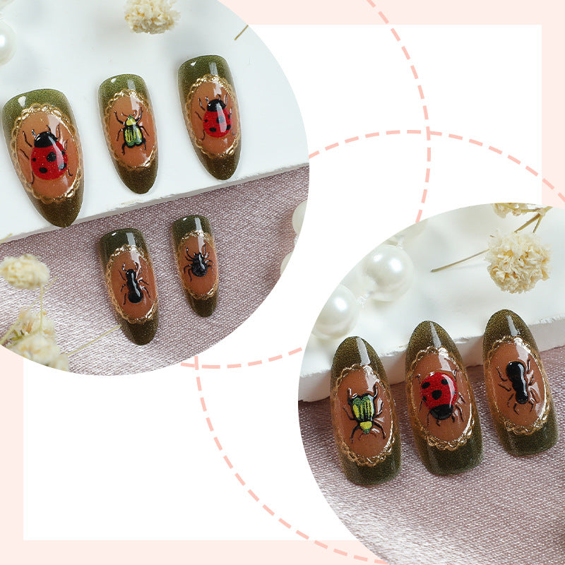 Artistic Insect-Themed Press-On Nail Set Bowlift