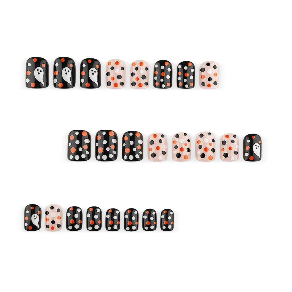 Artificial nails with festive ghost pattern Bowlift