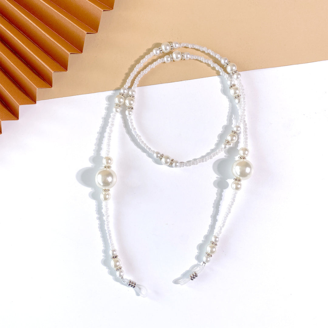 Fashionable Beaded Eyewear Support Bowlift