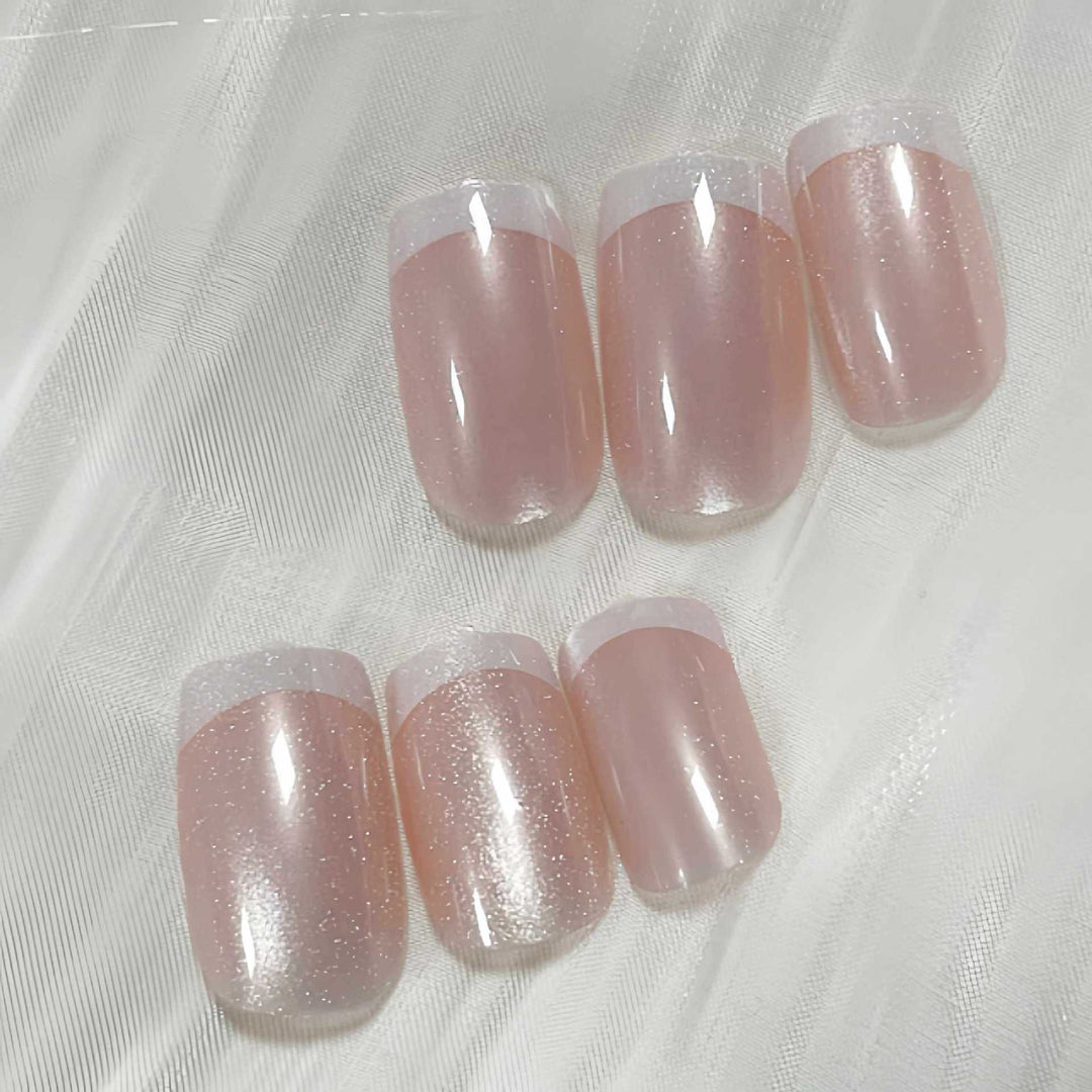 Premium Glossy French Tip Press-On Nails Bowlift