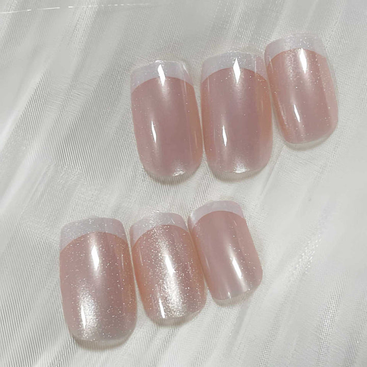 Premium Glossy French Tip Press-On Nails Bowlift