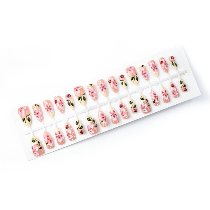 Artificial nail set with floral 3D applications and gloss finish Bowlift