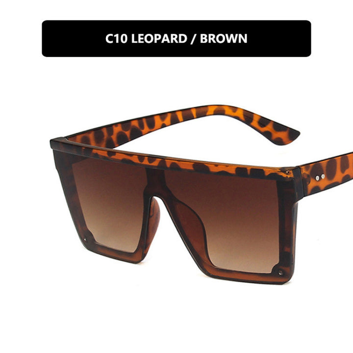 Women's fashion-forward sport sunglasses in futuristic design Bowlift