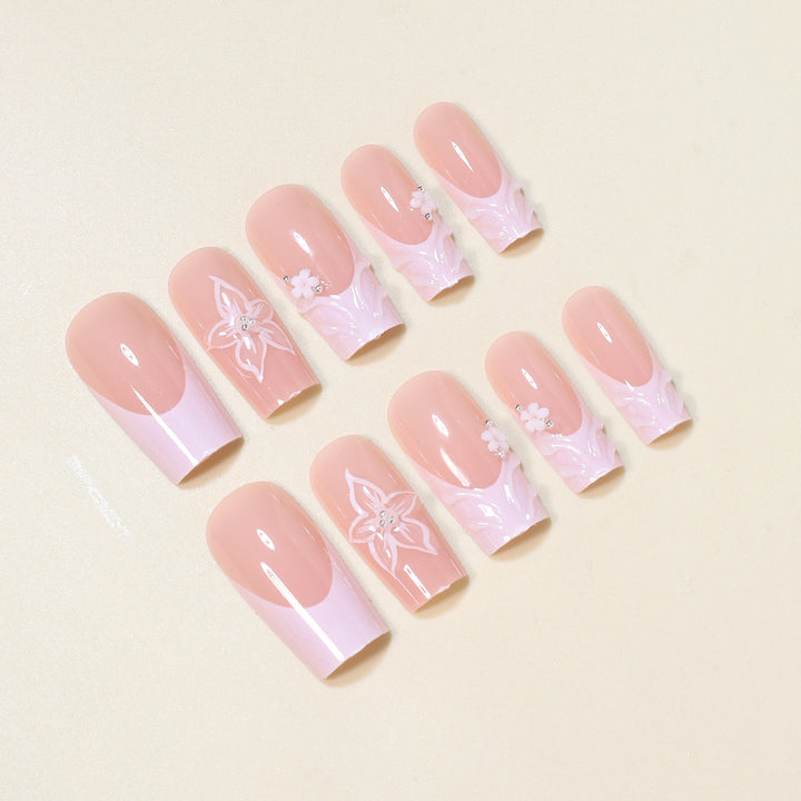 Elegant Floral Press-On Nail Art Bowlift