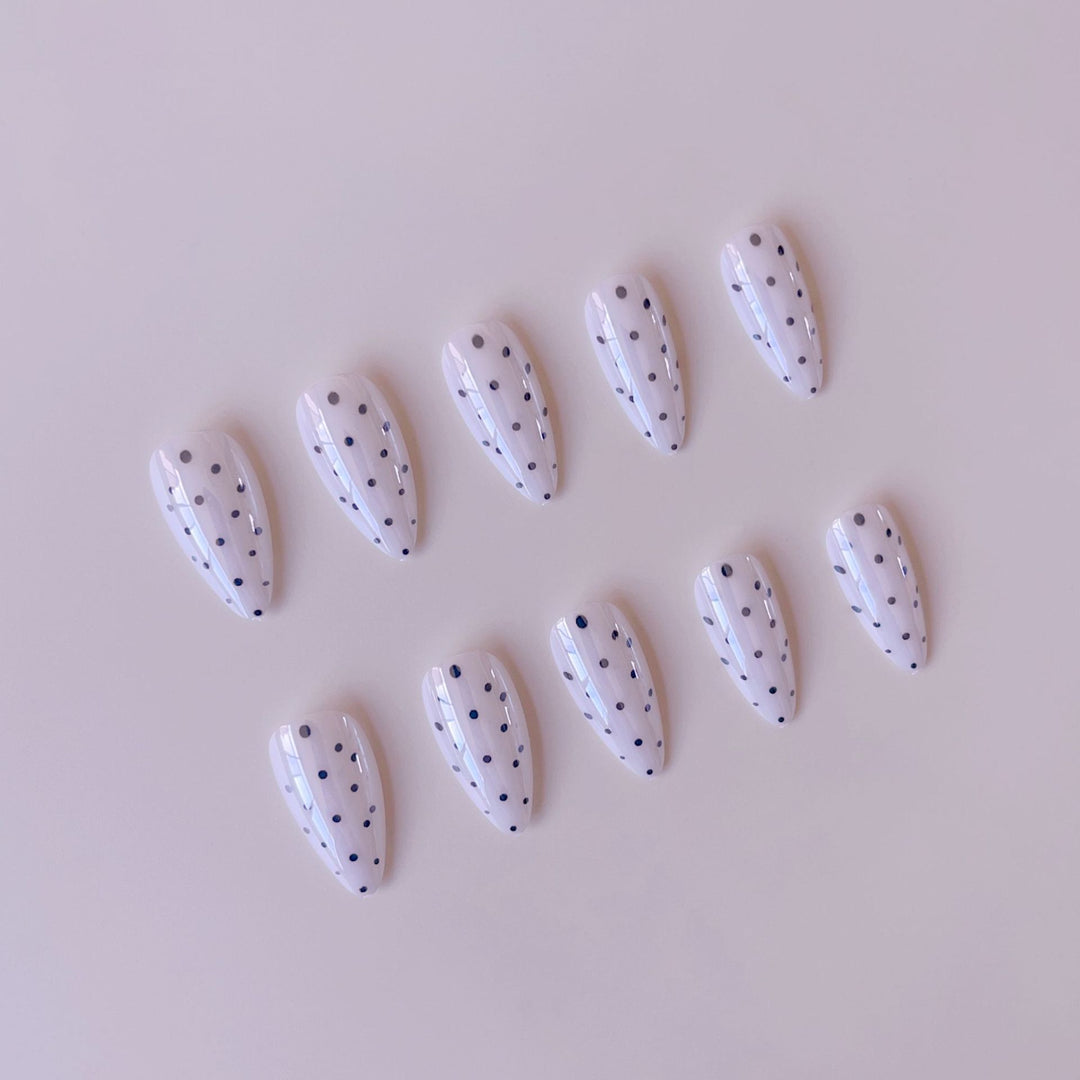 Acrylic Nail Set with Modern Polka Dot Design Bowlift
