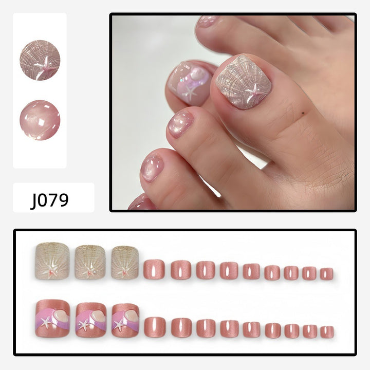 Nail Art in Maritime Design Bowlift