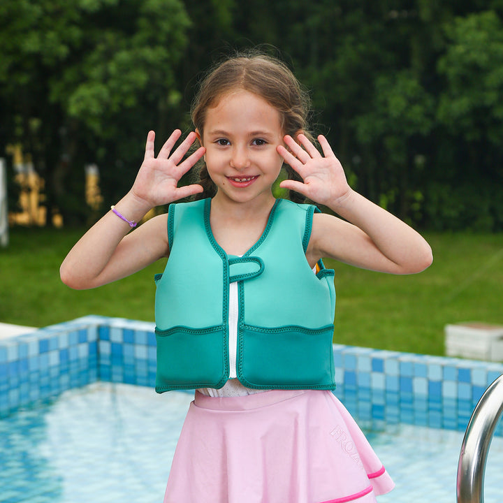 Women's Inflatable Swim Aid with Colorful Flamingo Design Bowlift