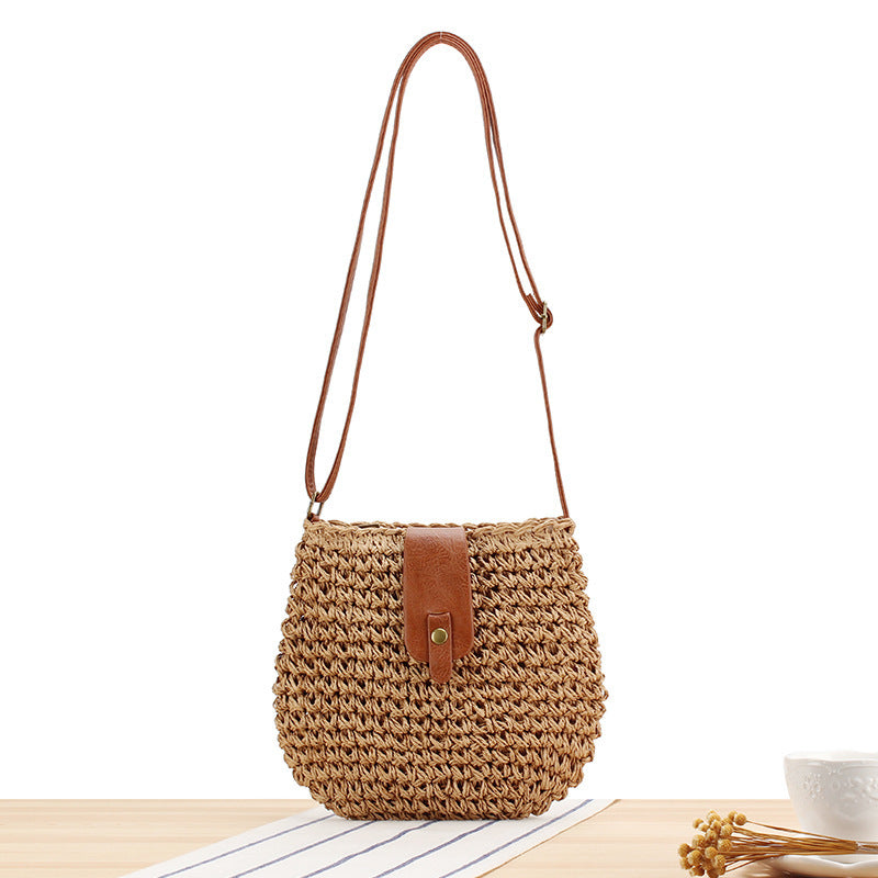 Braided shoulder bag with leather accents Bowlift