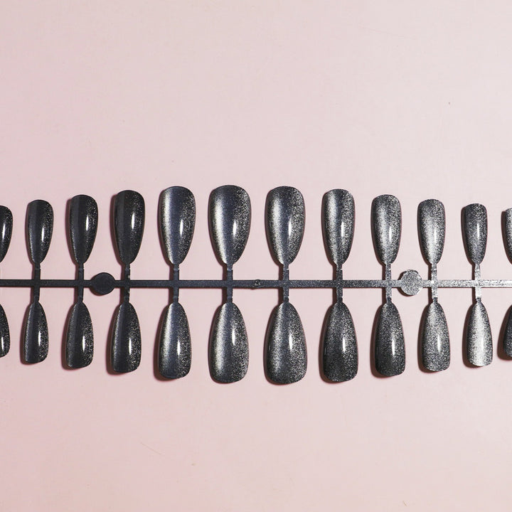 Premium Shimmering Press-On Nail Set Bowlift