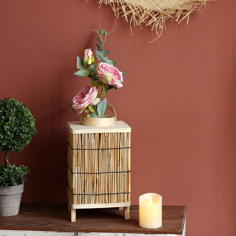 Stylish lantern made of natural materials Bowlift