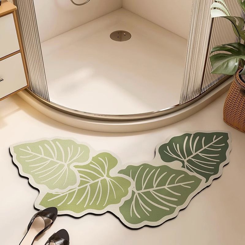 Leaf-Shaped Decorative Bath Mat