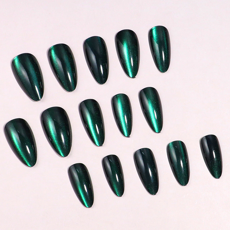 High-quality artificial nails with glossy surface Bowlift