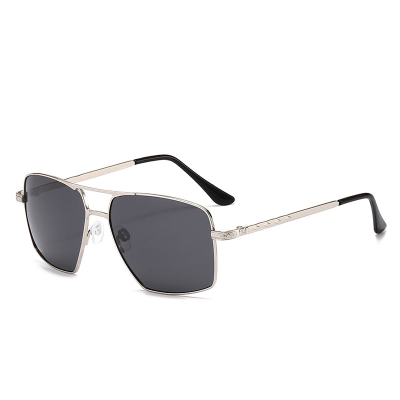 Men's modern sunglasses in an elegant frame Bowlift