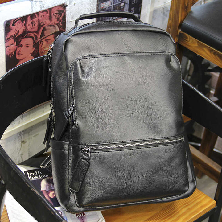 Elegant business backpack with organizer compartments Bowlift
