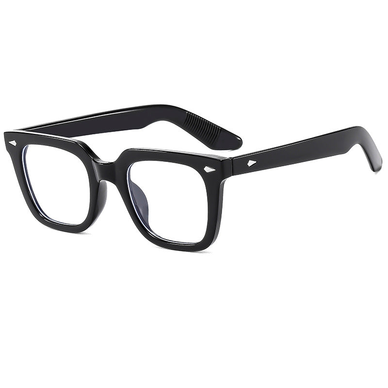 Ladies fashionable glasses with oversized, transparent frame Bowlift