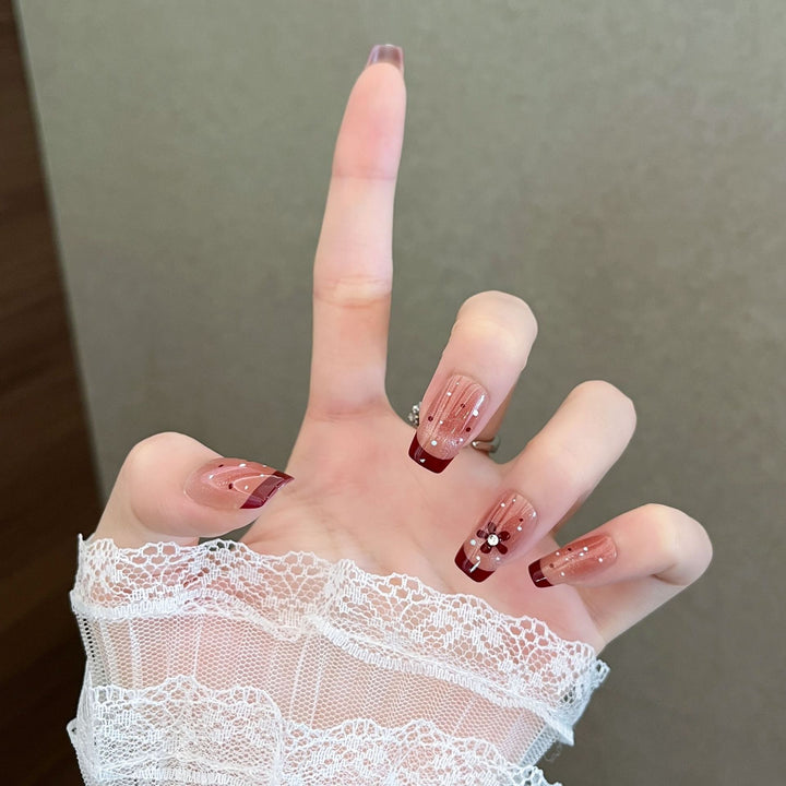 Artistic French Tip Decorative Press-On Nails Bowlift