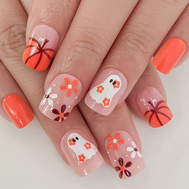 Artistic Heart-Embellished Press-On Nails Bowlift