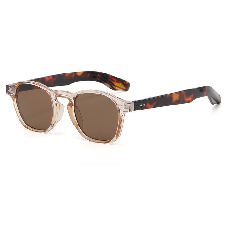 Women rebellious retro-inspired sunglasses Bowlift