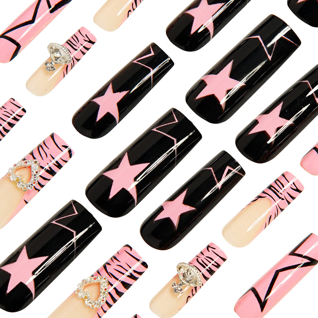Artistic Stiletto Nail Art Set Bowlift