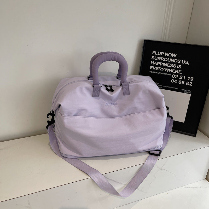 Robust Travel Bag with Practical Compartments Bowlift